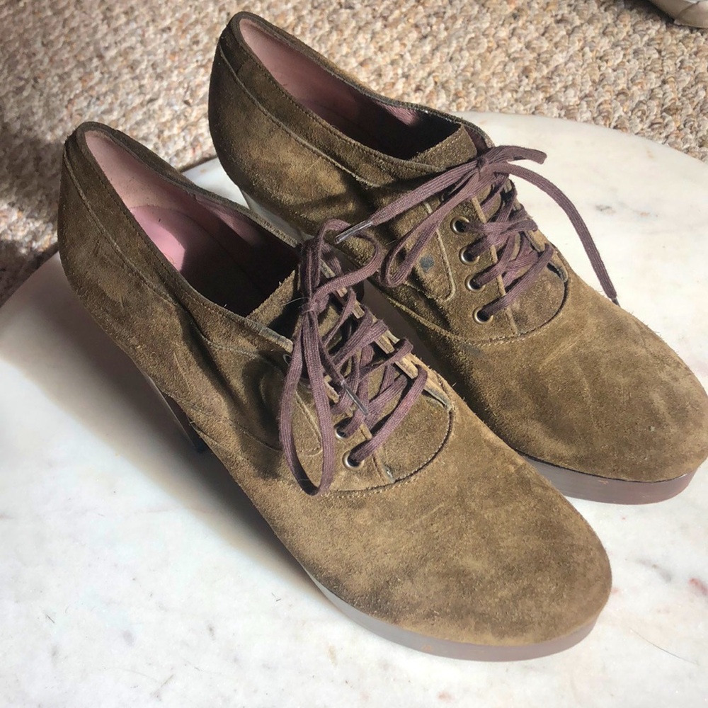 😎 Robert Clergerie Parisian heels